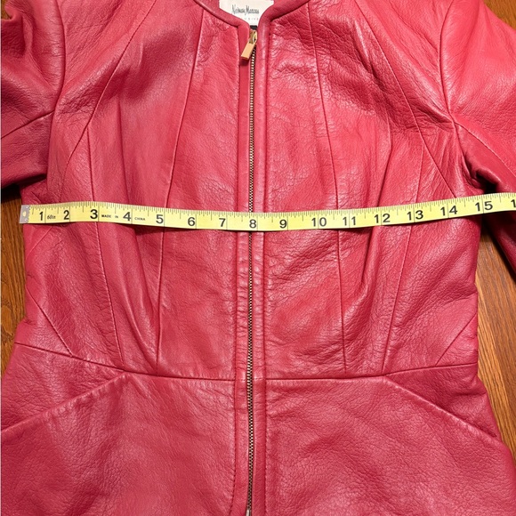 Neiman Marcus Women's XS Red Leather Jacket - GORGEOUS with pockets! - Picture 8 of 8